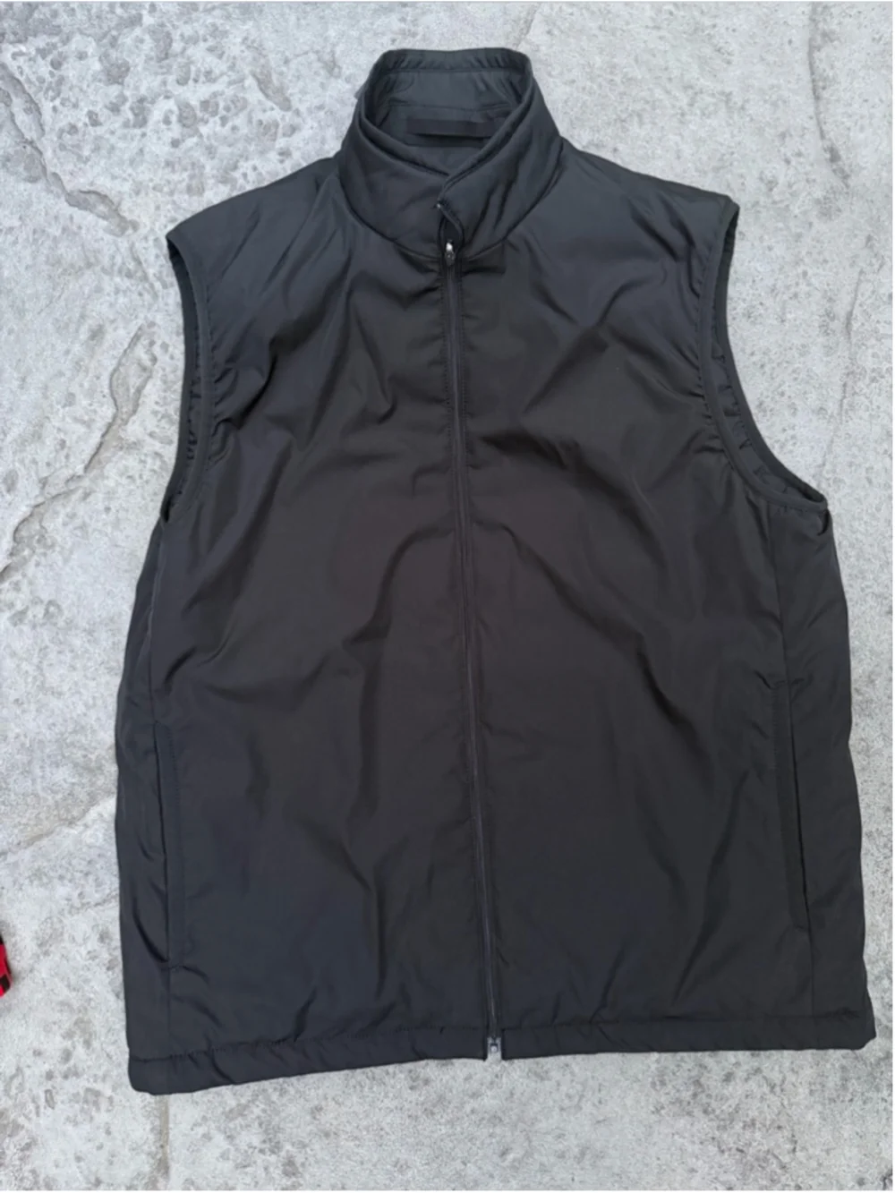 Club Monaco Black Quilted Lightweight Vest Size M New With Tags